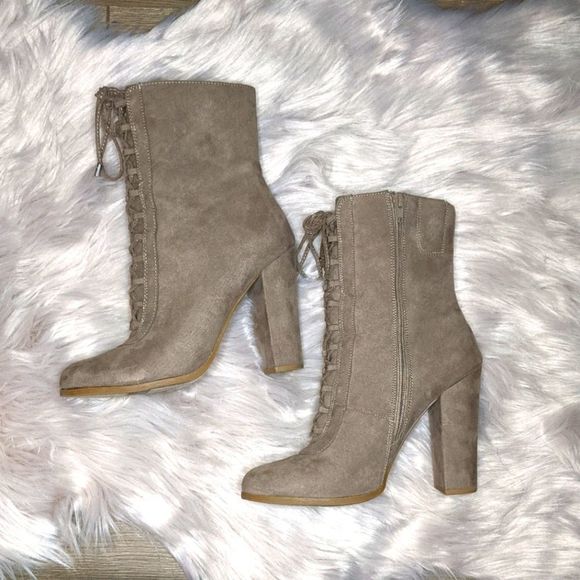 Carlos Santana Suede Lace Up Booties - Picture 2 of 5